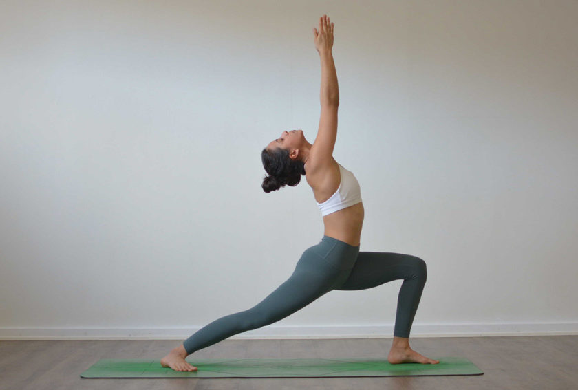 posture-du-guerrier-yoga-caluire